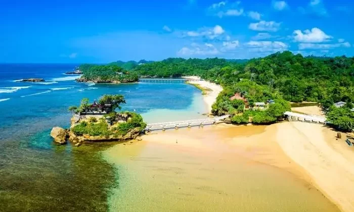 Beautiful and Fun Beaches in Malang for Vacations
