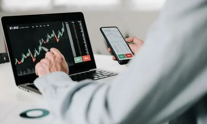 Smart Ways to Invest on a Limited Budget